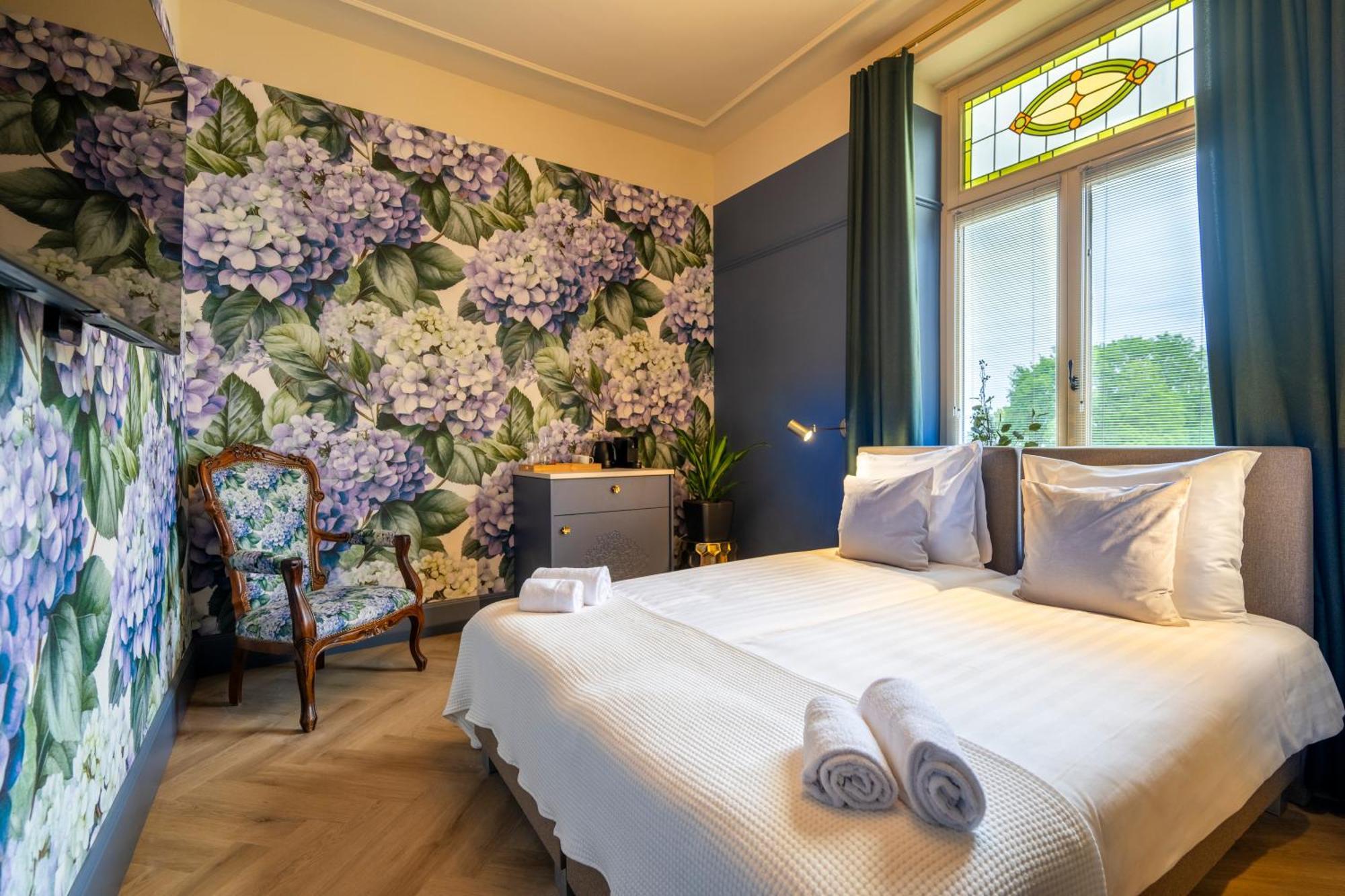 Landgoed Kasteel Limbricht Bed & Breakfast Exterior foto