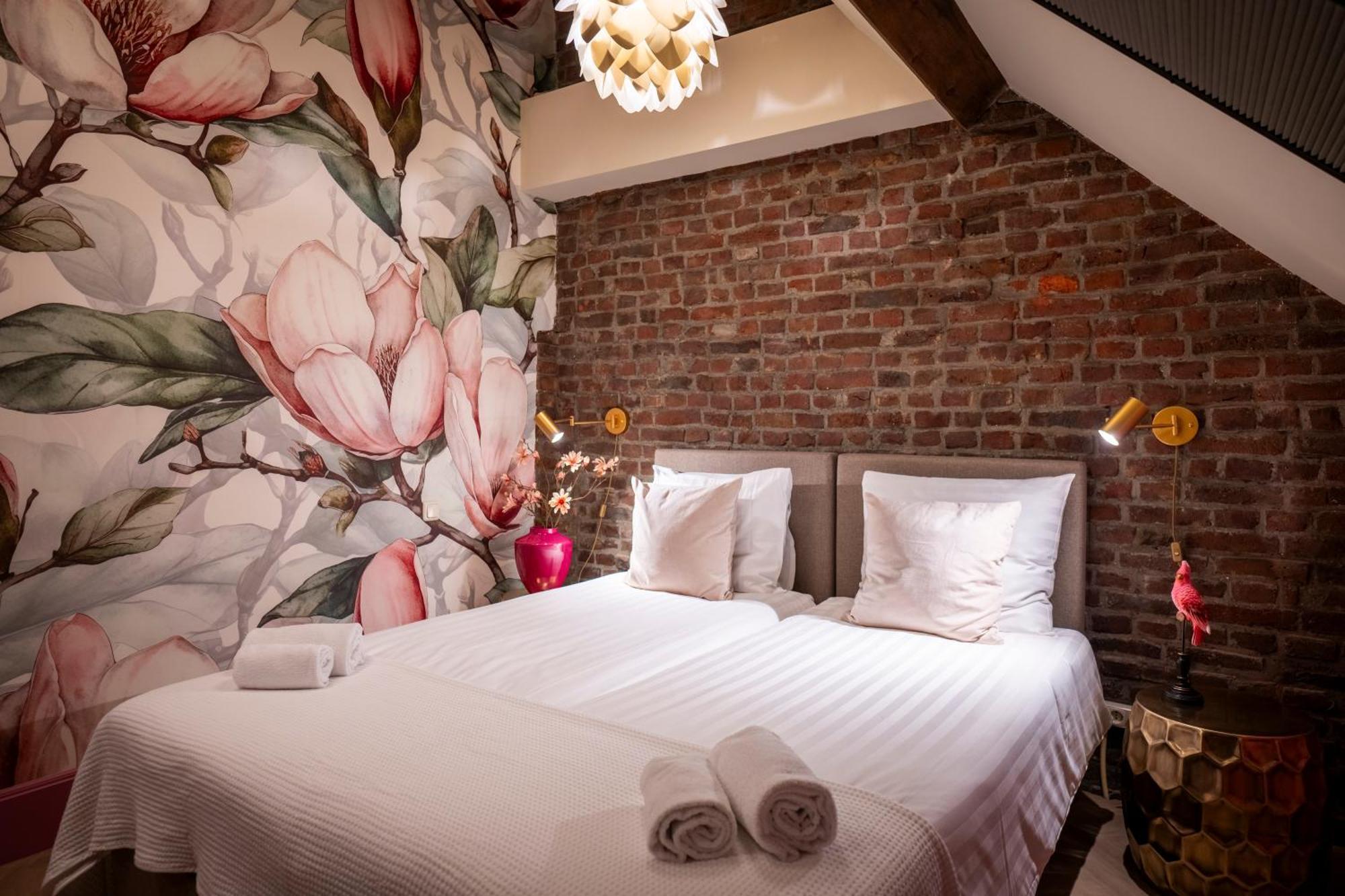 Landgoed Kasteel Limbricht Bed & Breakfast Exterior foto
